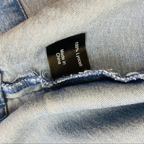 Lane Bryant Chambray Belted Vest Size 26/28 - Picture 7 of 8